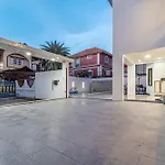 King 【芭提雅市中心独栋villa】【泳池】【5卧7卫】【独立ktv包厢】【豪华装修】