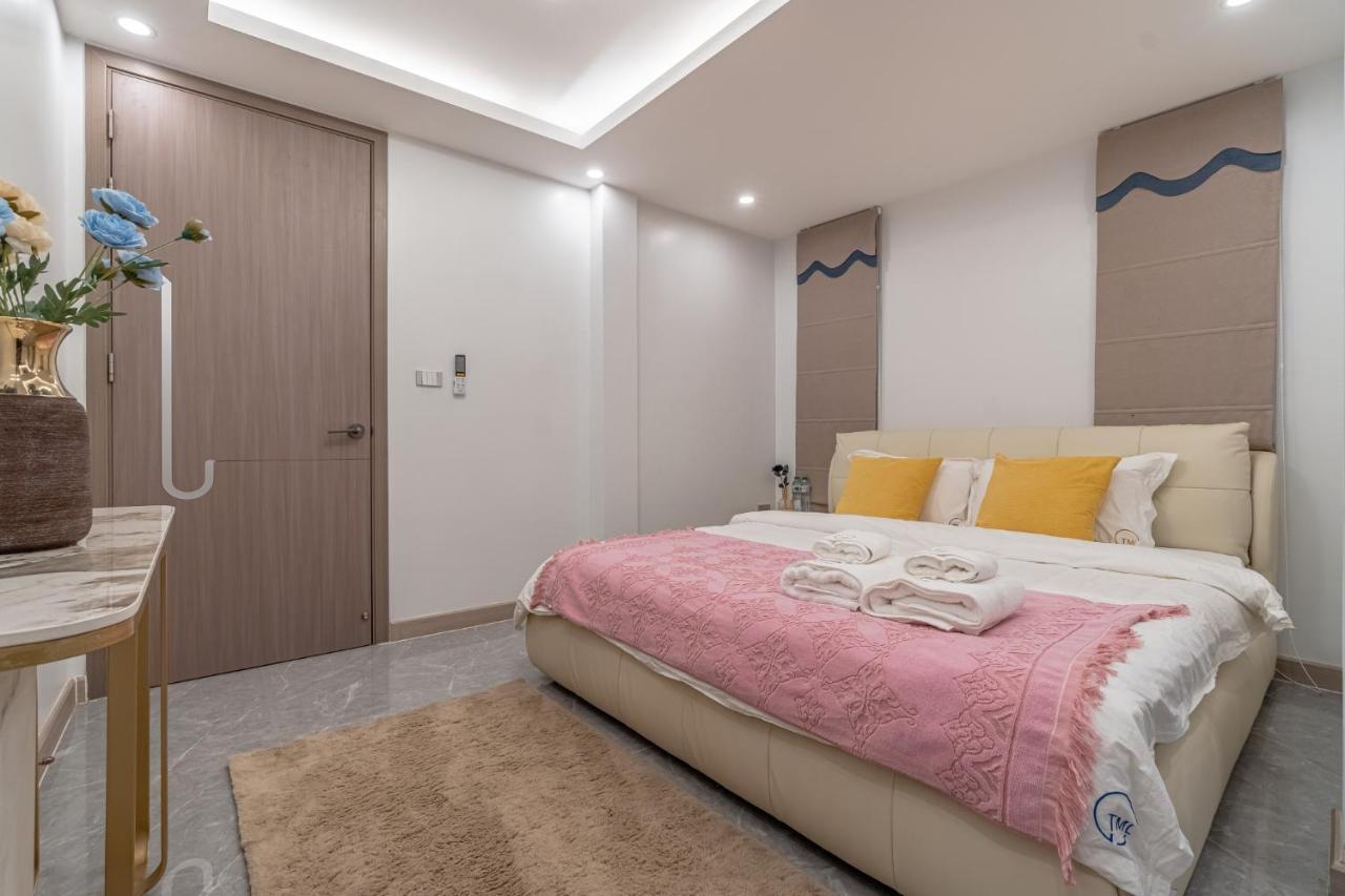 King 【芭提雅市中心独栋villa】【泳池】【5卧7卫】【独立ktv包厢】【豪华装修】
